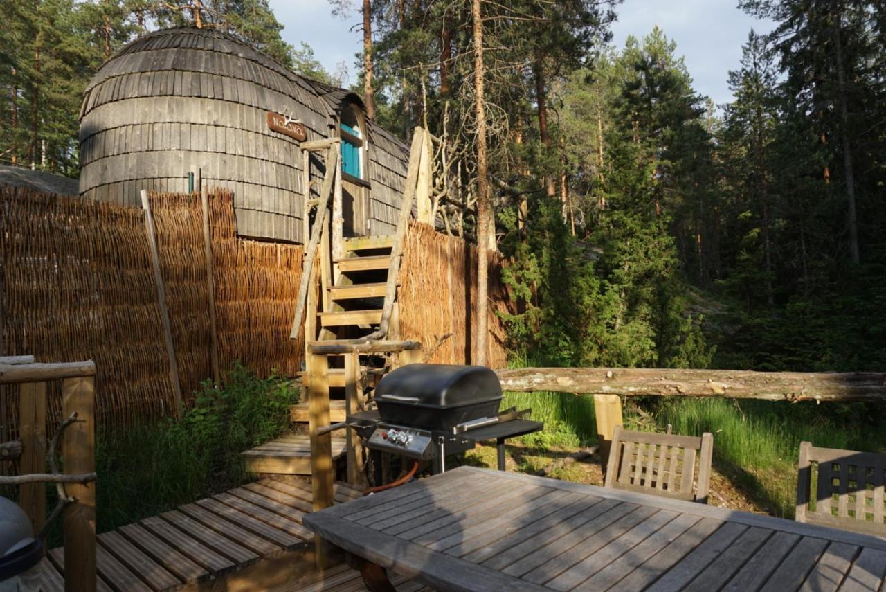 Villa Igluhut – Sleep with reindeer Espoo Exterior foto